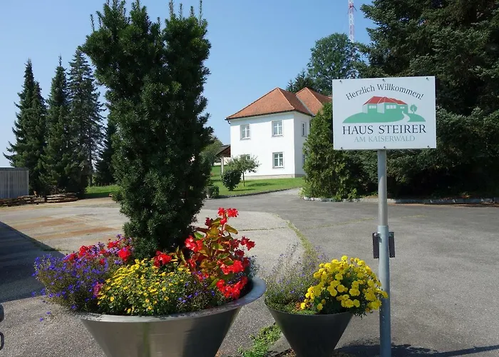 Haus Steirer Am Kaiserwald Bed & Breakfast Unterpremstaetten